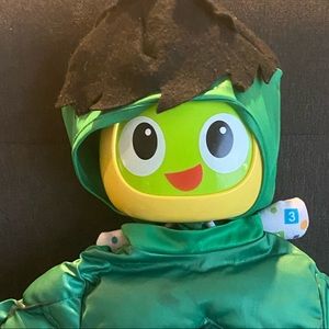 Disney  Hulk costume size 12-18 Months